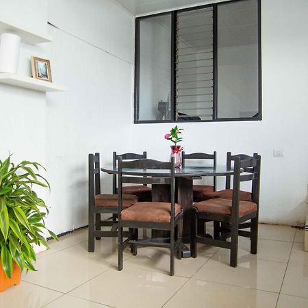 5 Min From The Airport - Perfect Stop Alajuela Luaran gambar
